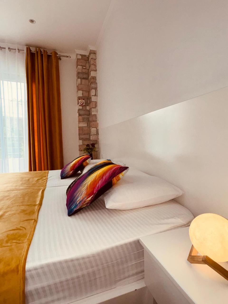 Orfeu Apartments Ksamil Dış mekan fotoğraf